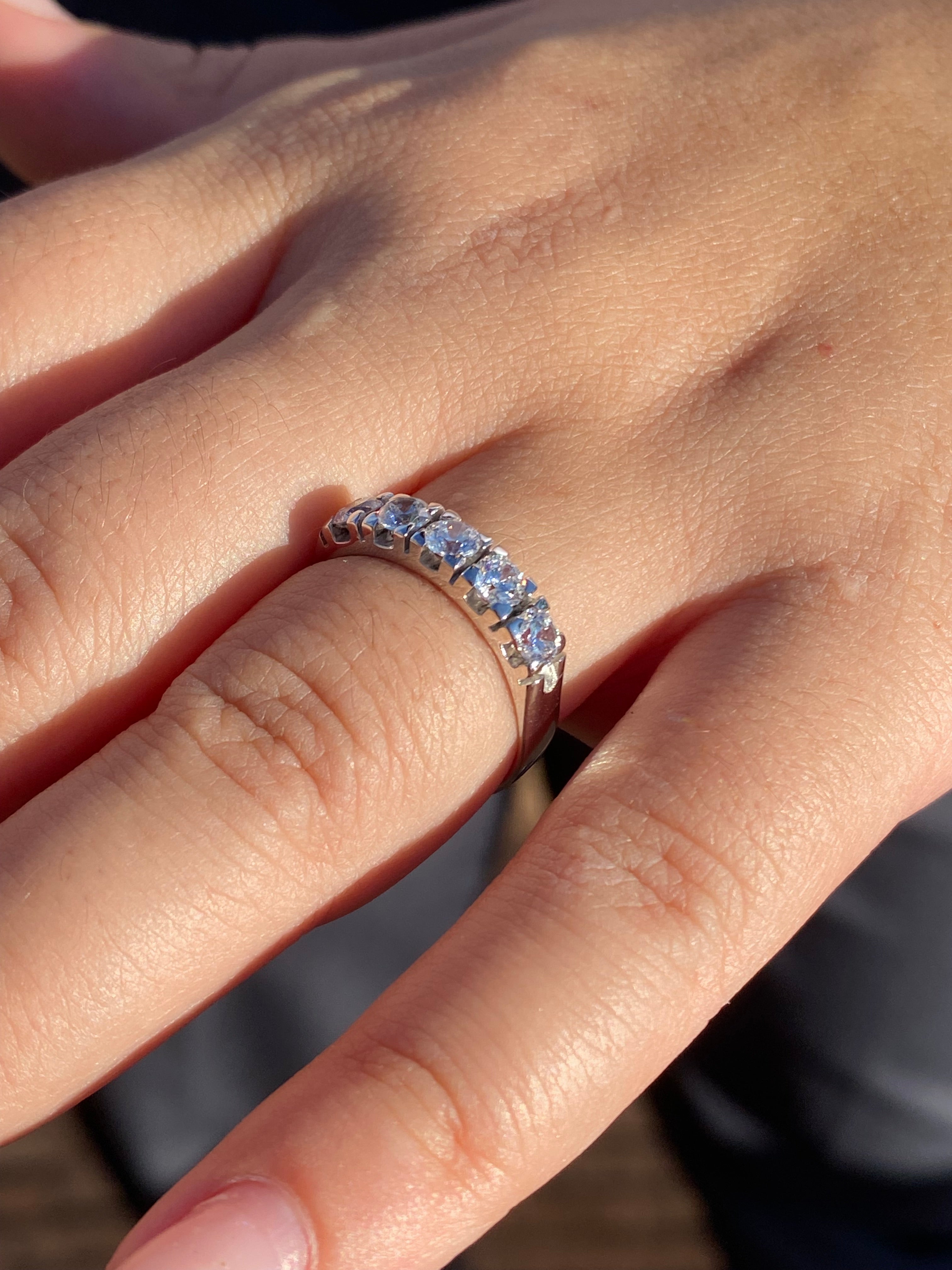 Anello Riviera Shine