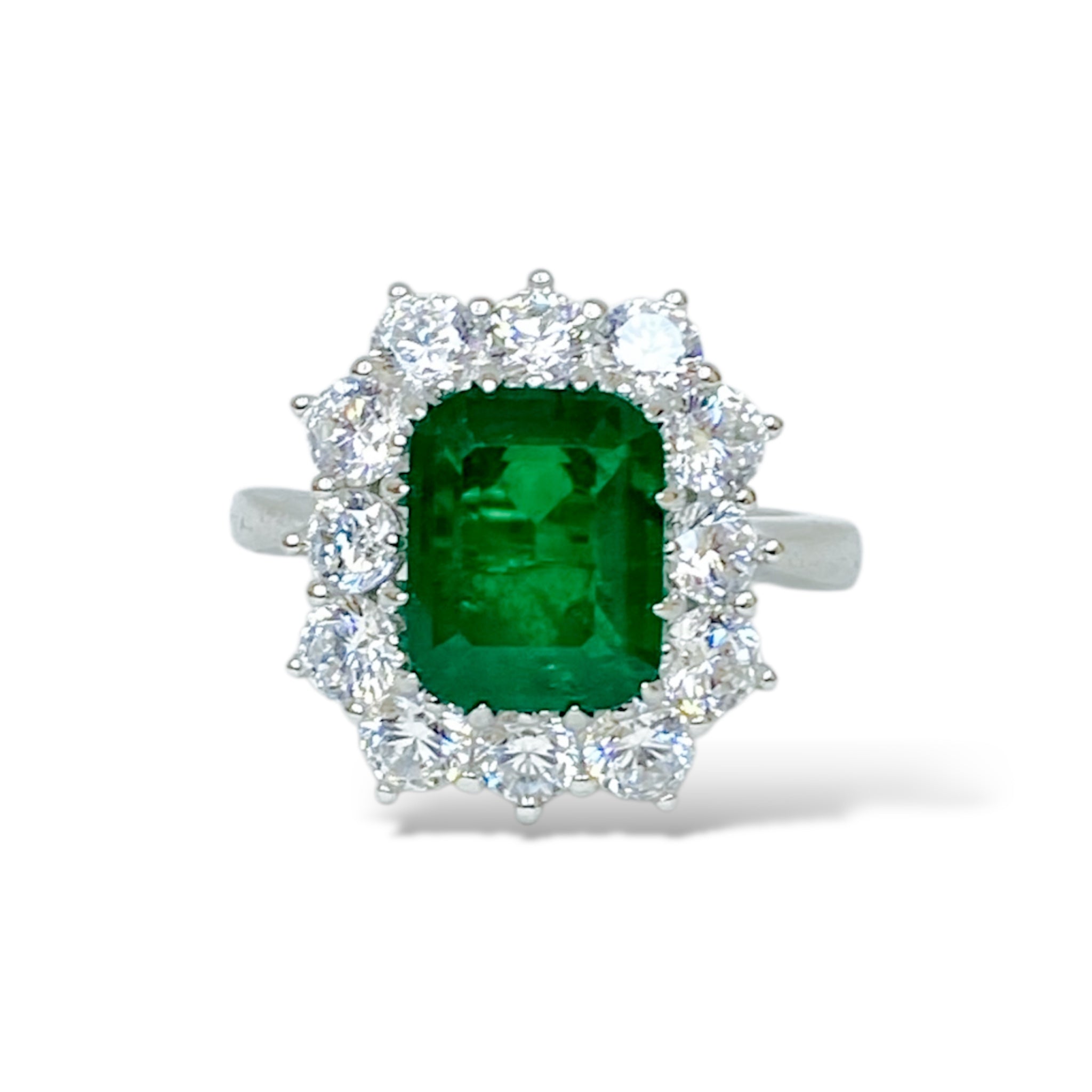 Anello rettangolare con quarzo verde smeraldo