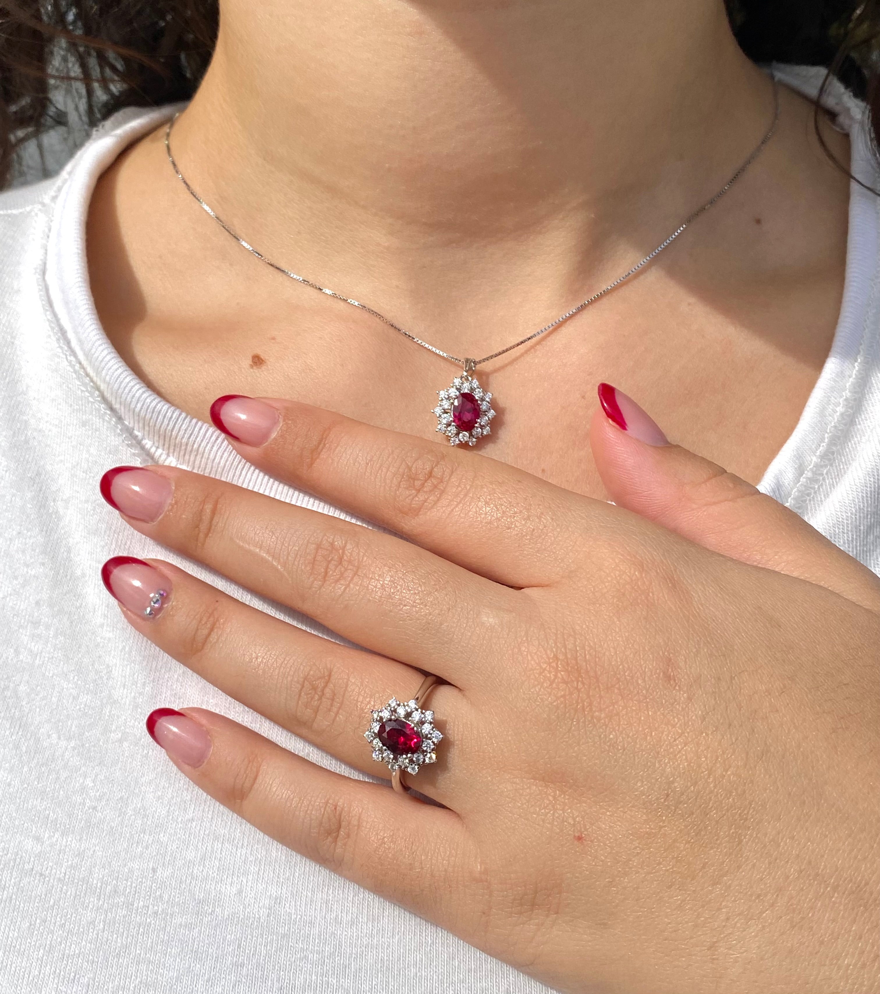 Collana ruby doppio giro scintillante