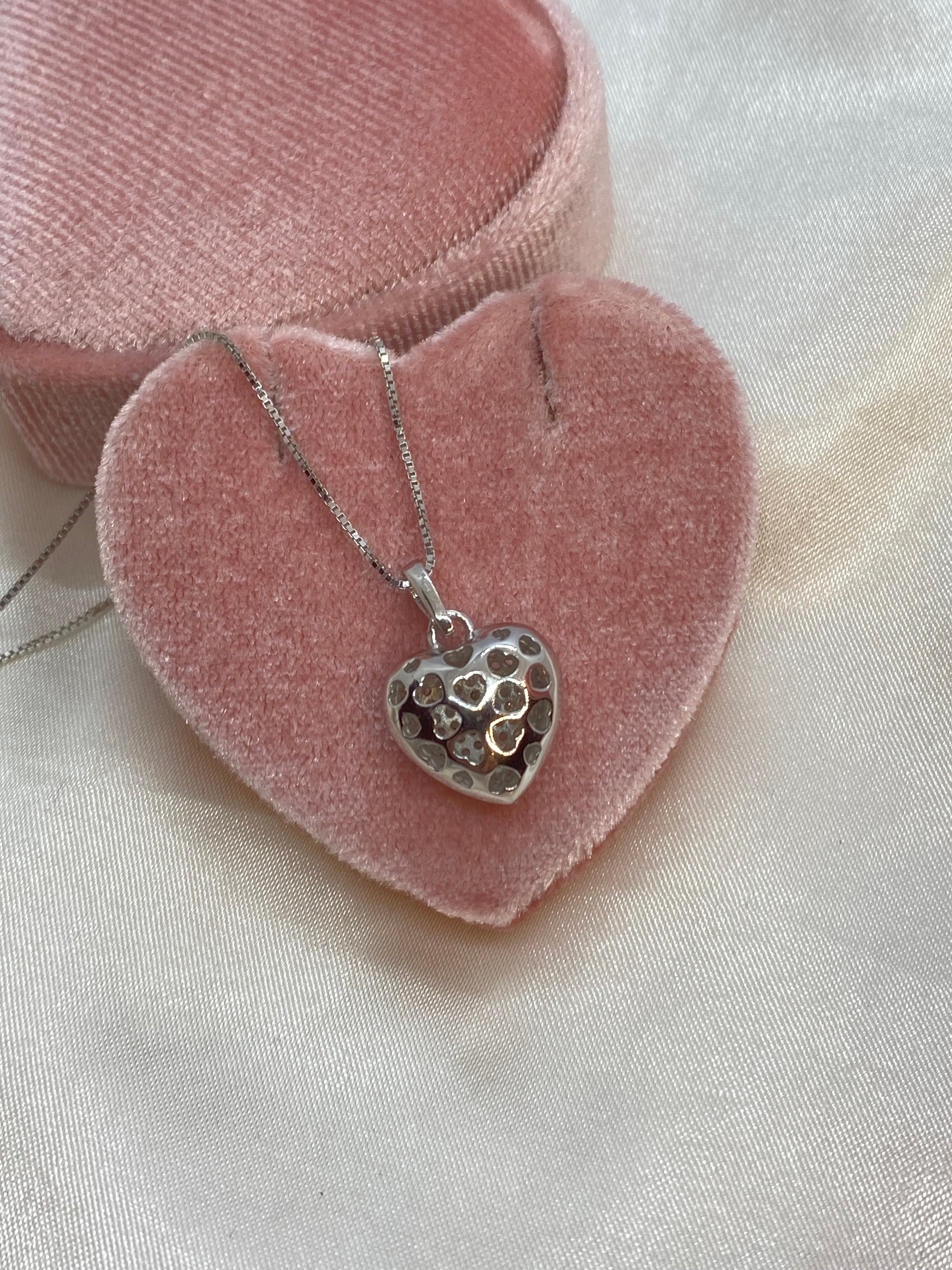 Collana con cuore pavé