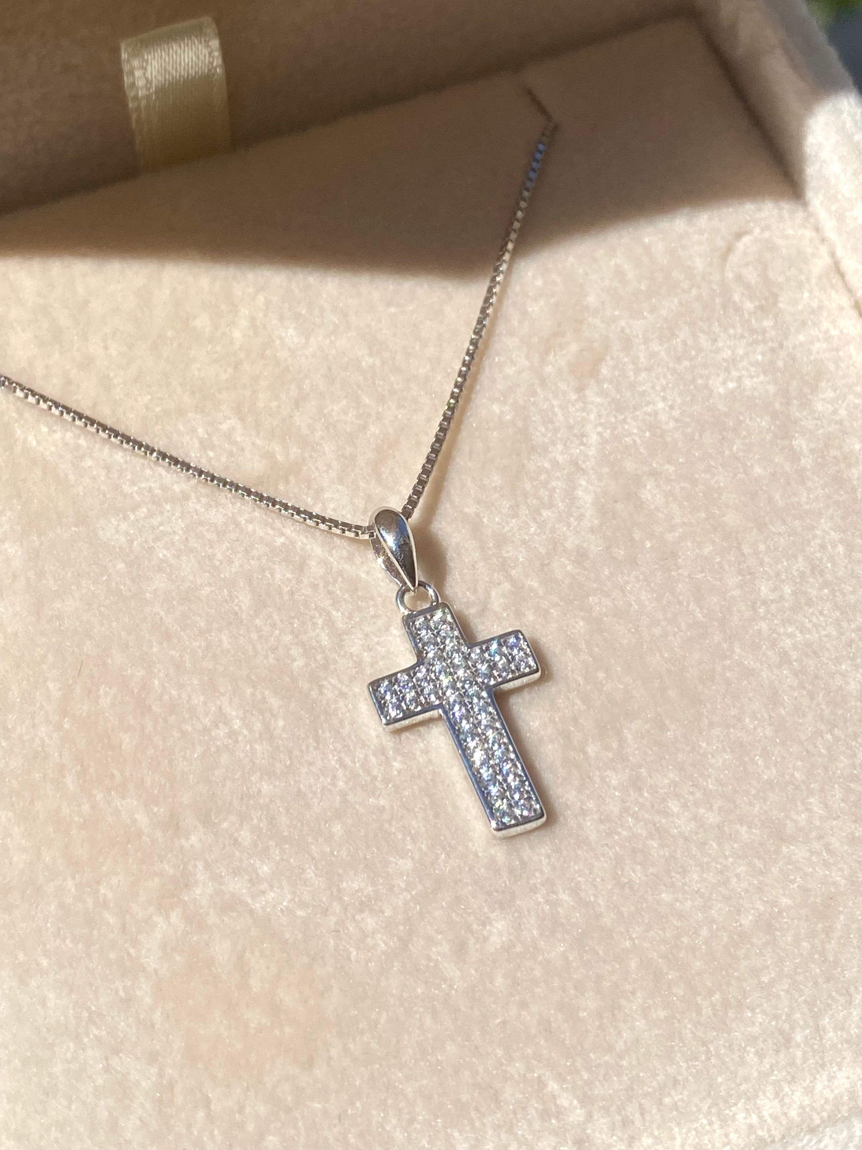 Collana Croce con pavé