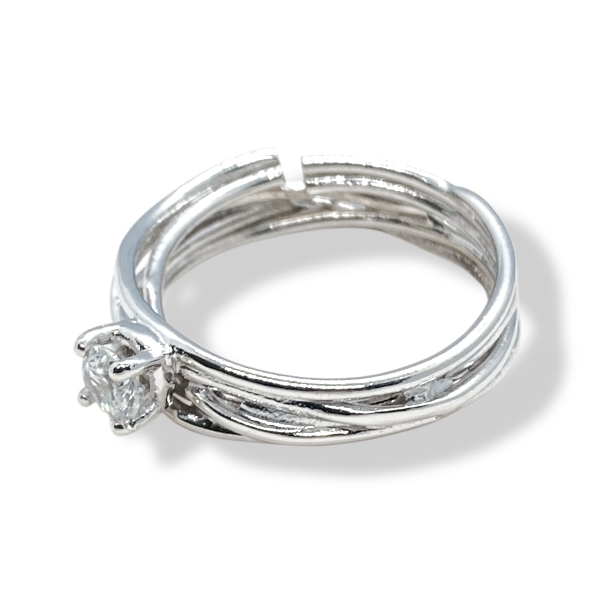 Anello solitario filo della vita