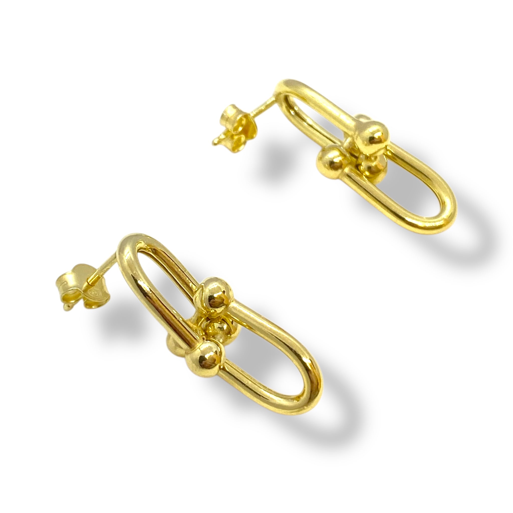 Orecchini con maglia ovale