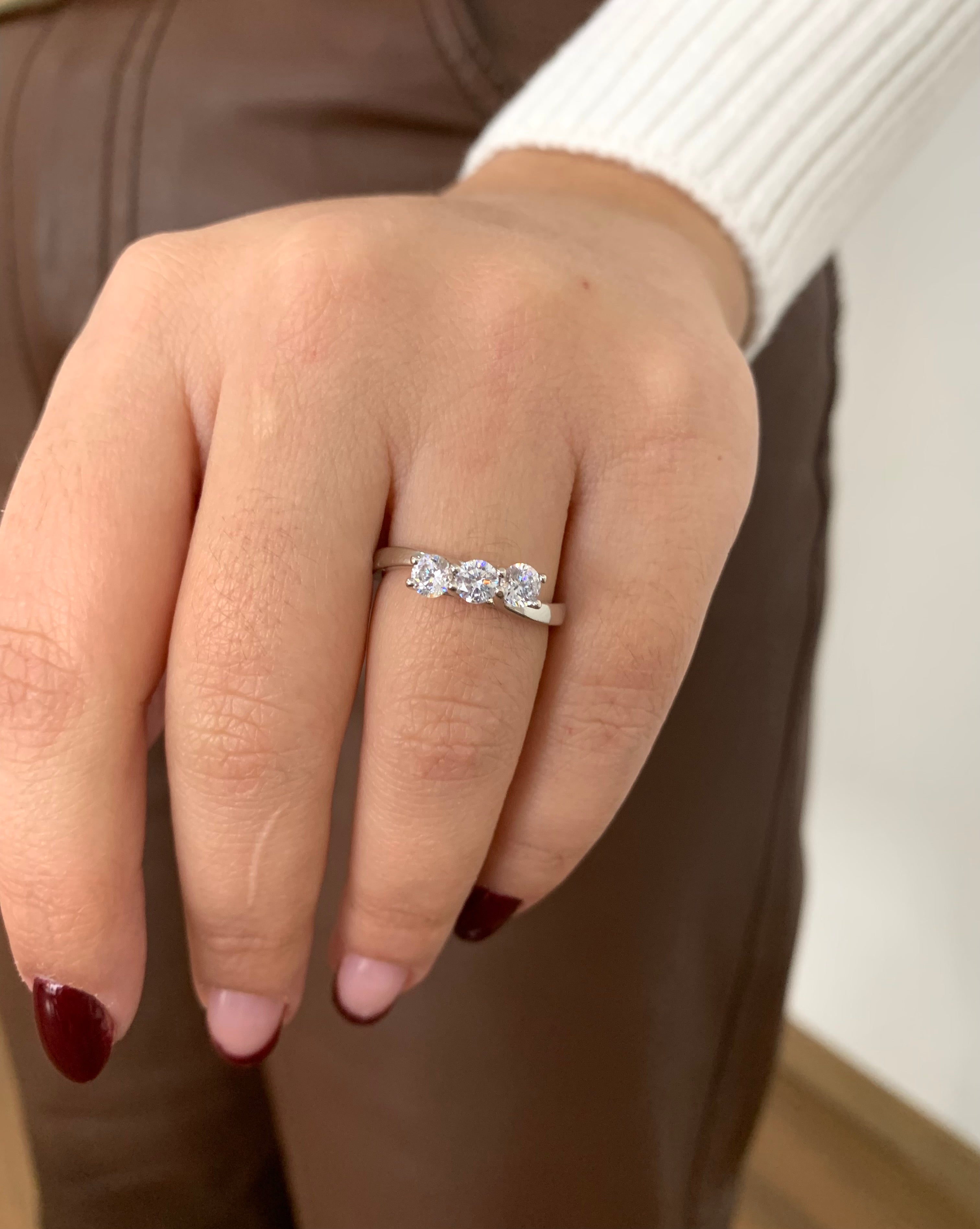 Anello Trilogy incrociato