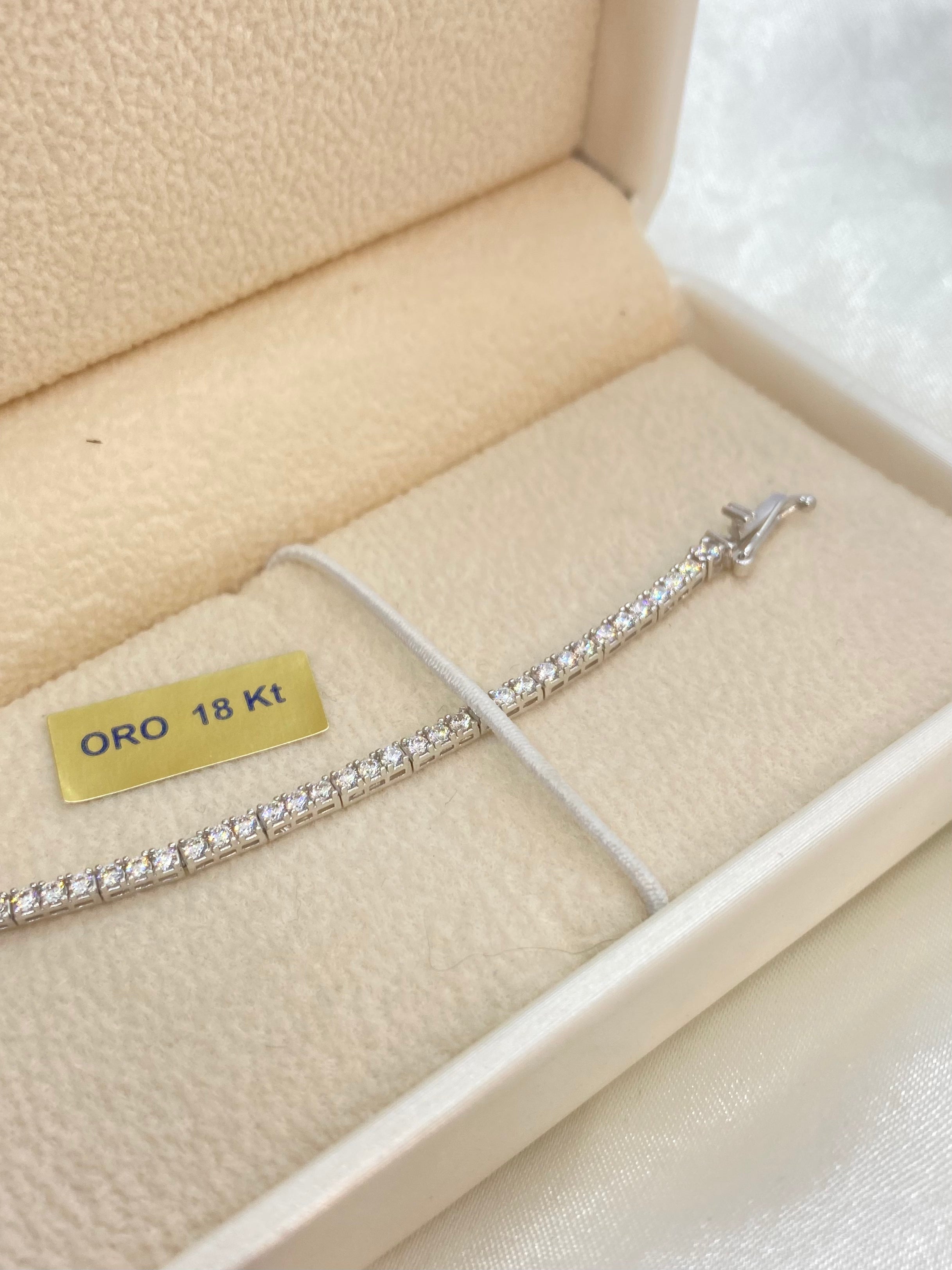 Bracciale tennis in oro 18kt