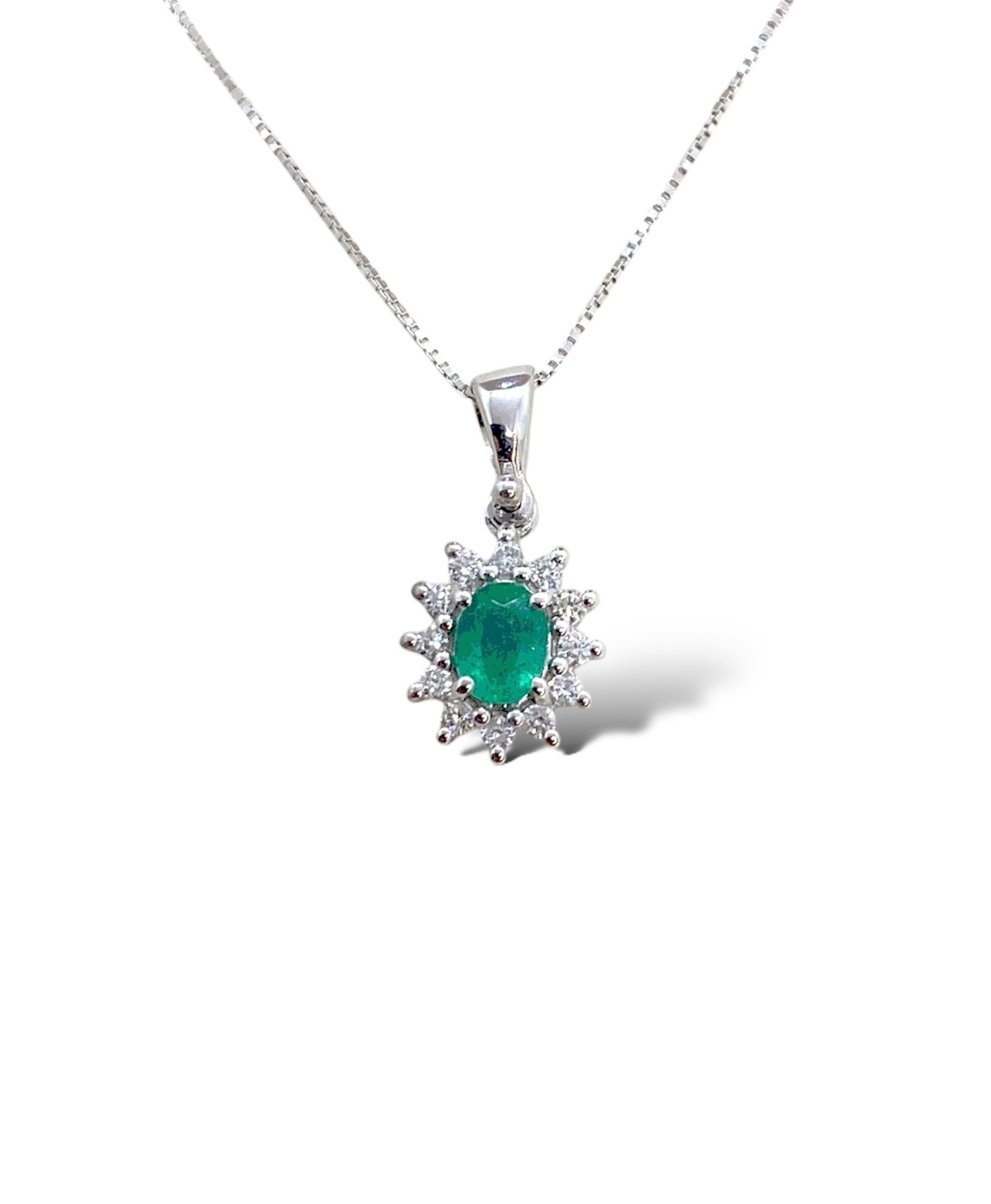 COLLANA IN ORO BIANCO CON SMERALDO NATURALE E DIAMANTI 0,11 CT