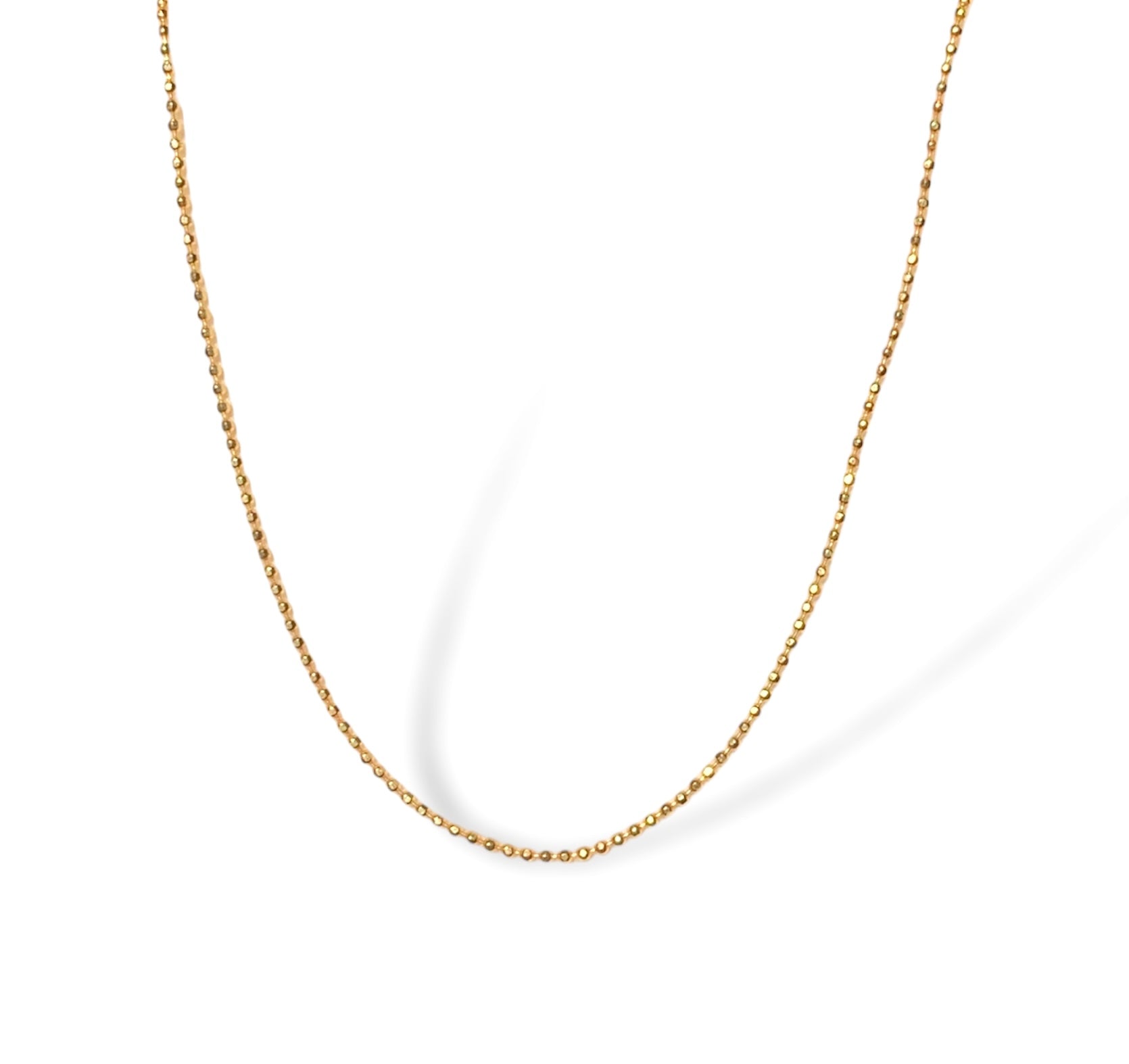 Necklace with micro spheres