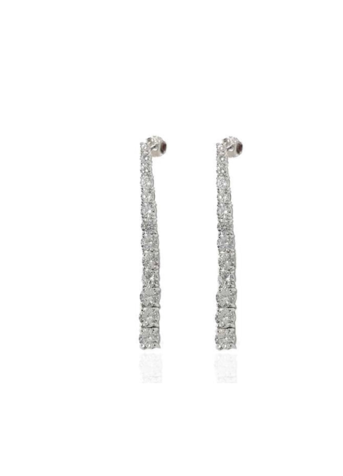 Climbing tennis earrings
