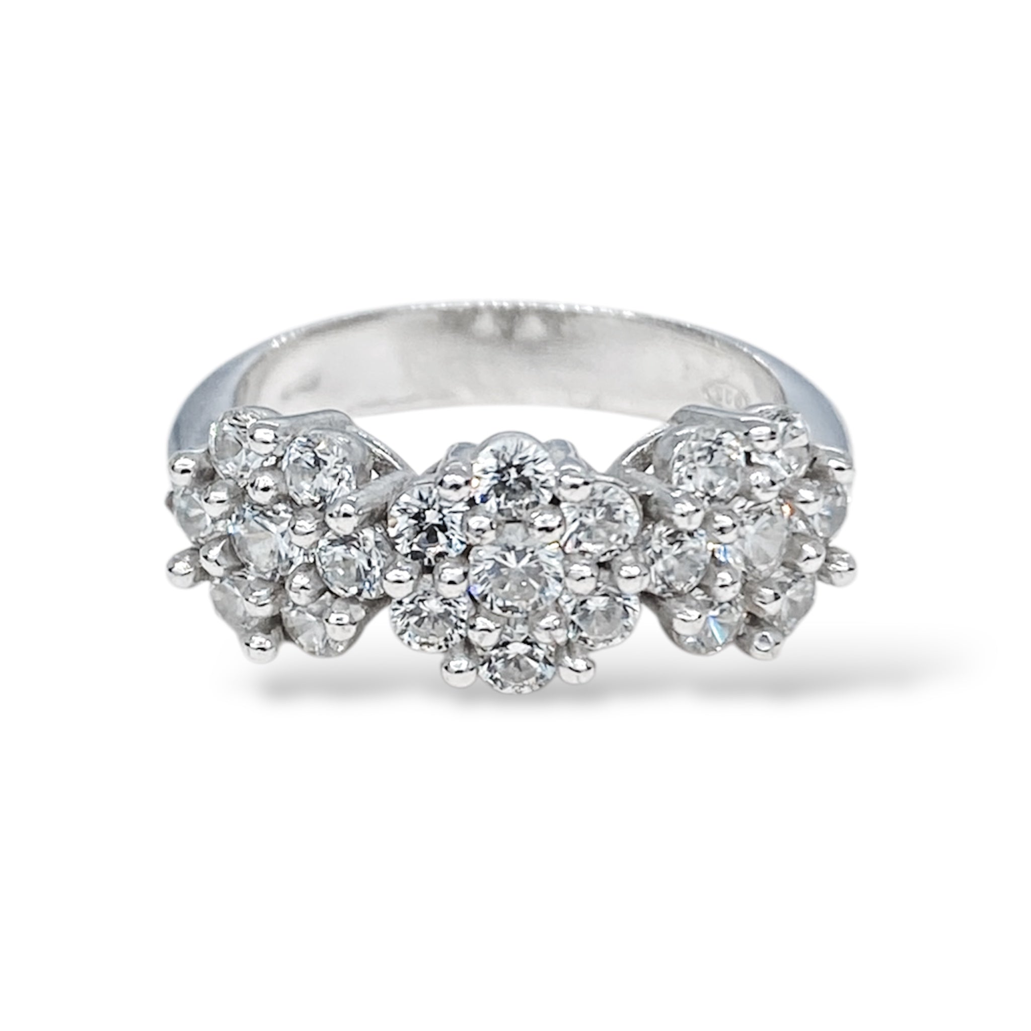 Anello Trilogy fiore grande