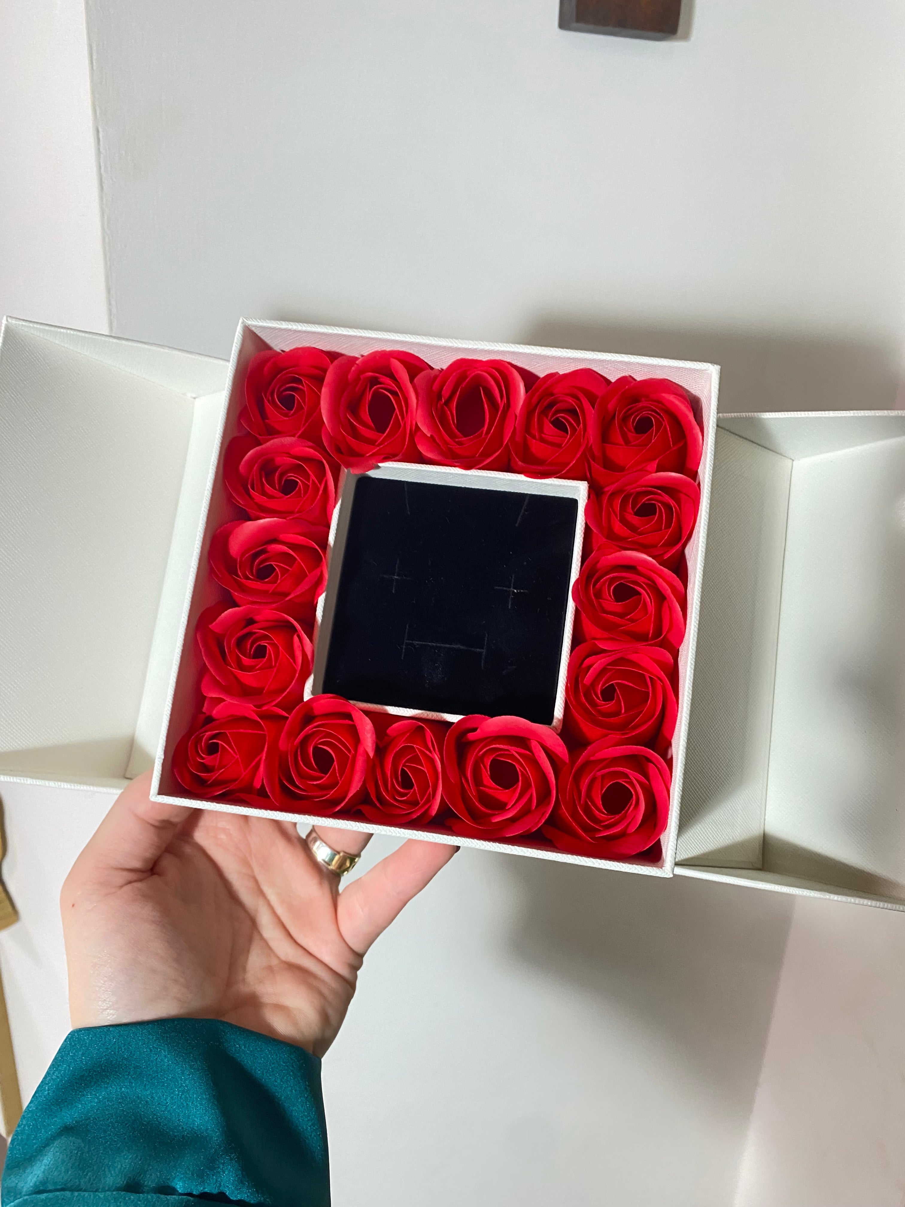 Boxing gift