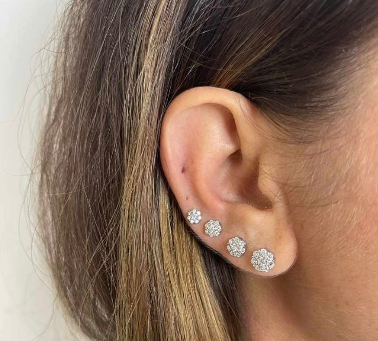 Flower earrings