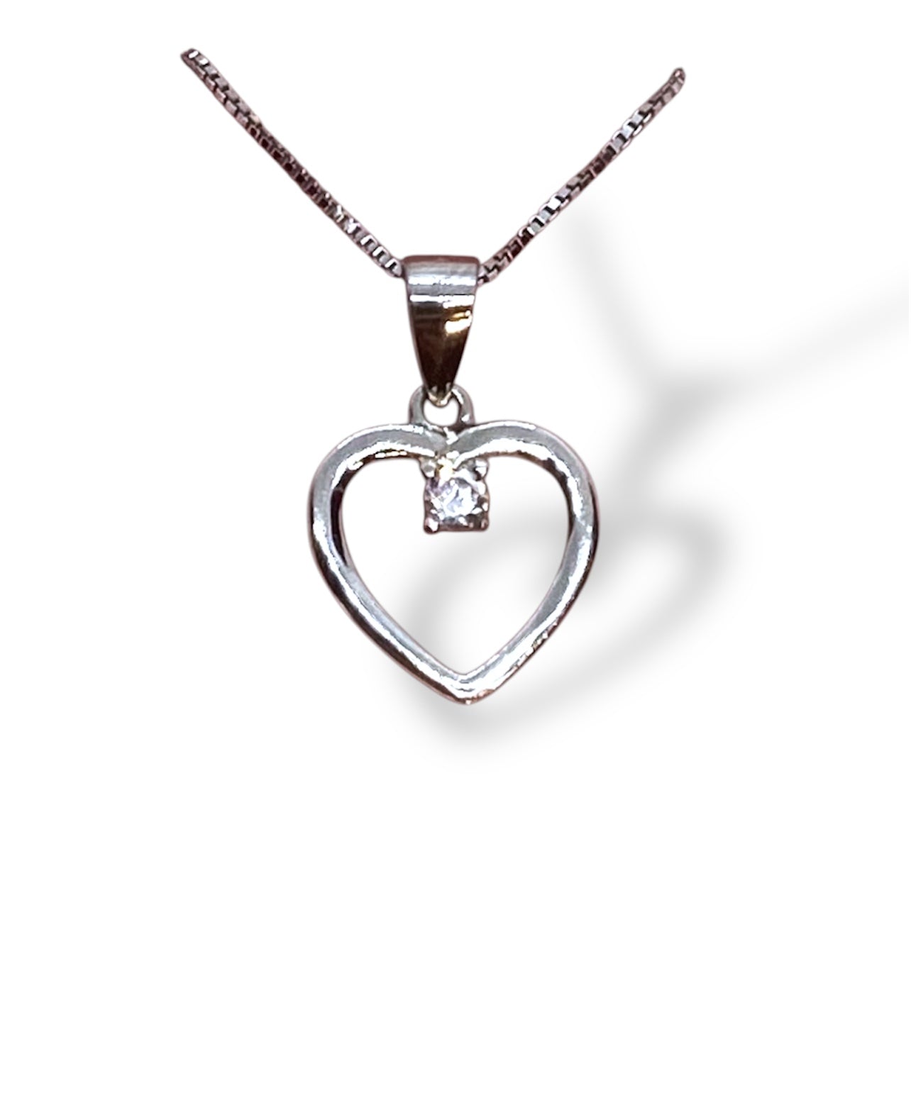 Light heart necklace
