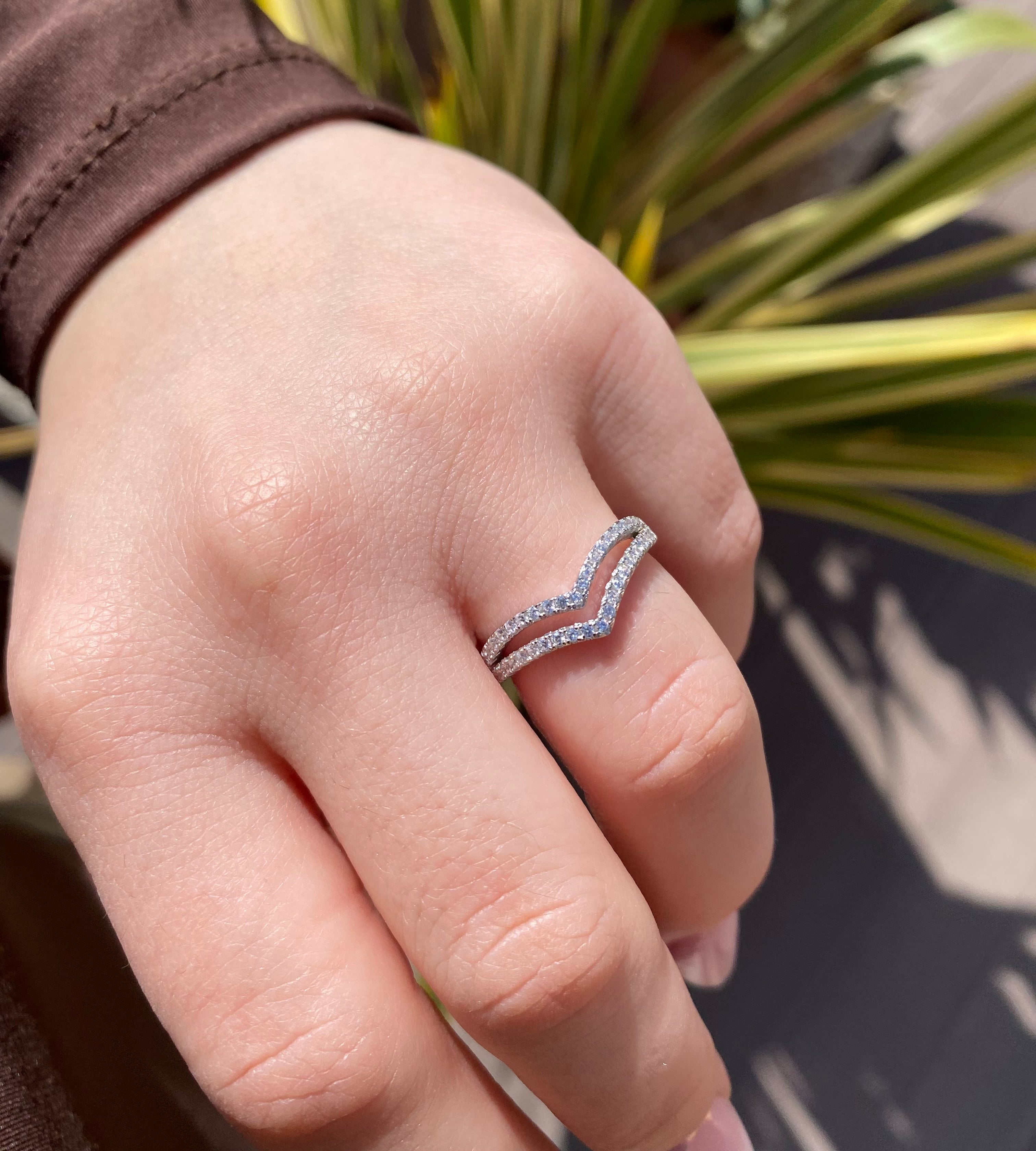 Double tiara ring