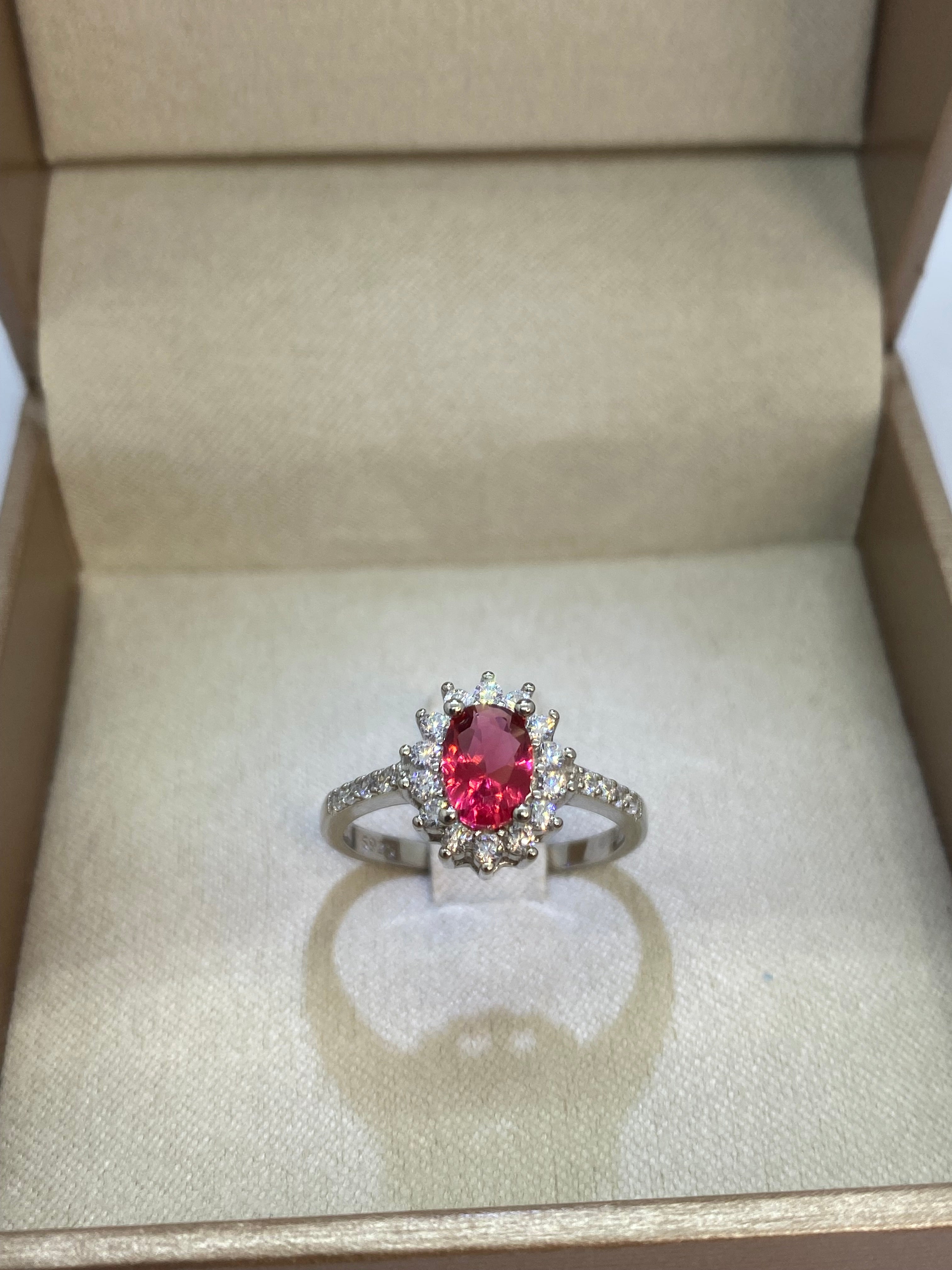 Kate luxury ring