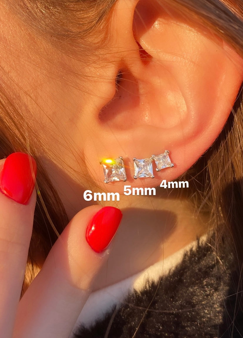 Light point earrings