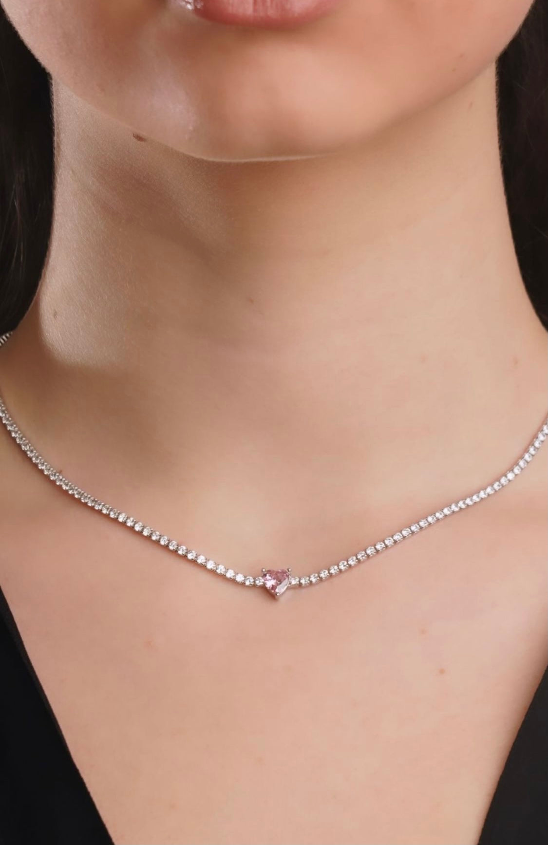 Heart tennis necklace